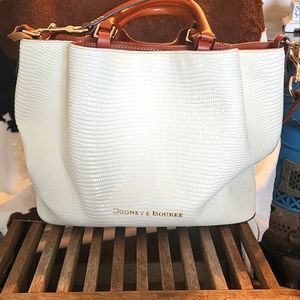Dooney & Bourke